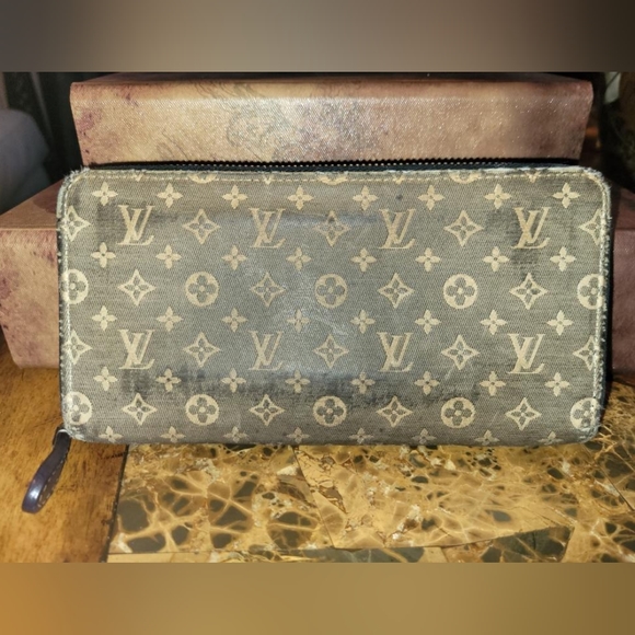Louis Vuitton Denim long zippy wallet - Picture 10 of 10